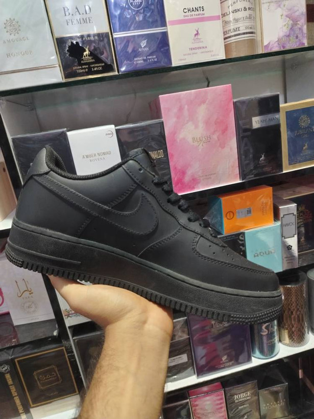 کفش وارداتی نایک ایر فورس 1 مشکی Nike Air Force1