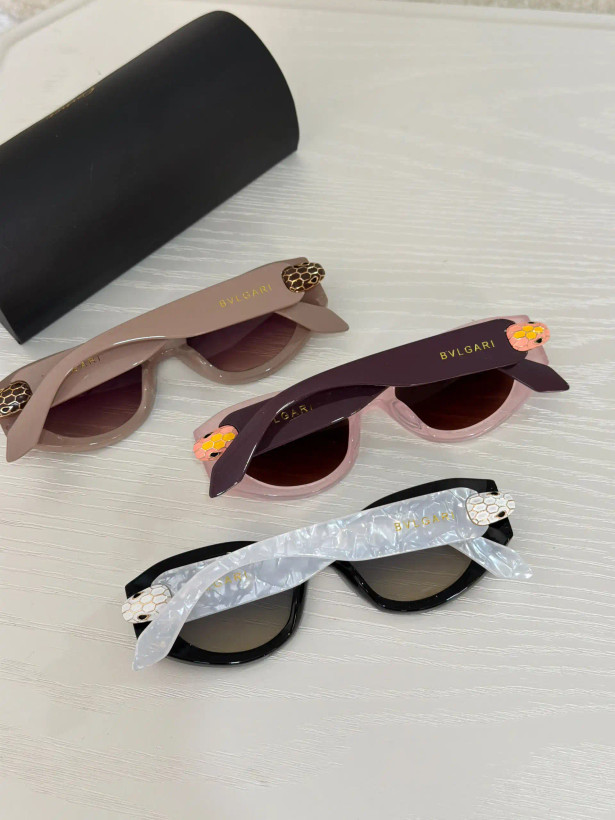 عینک وارداتی بولگاری سرپنتی BVLGARI Serpenti Oval Acetate فریم کائوچو آبی