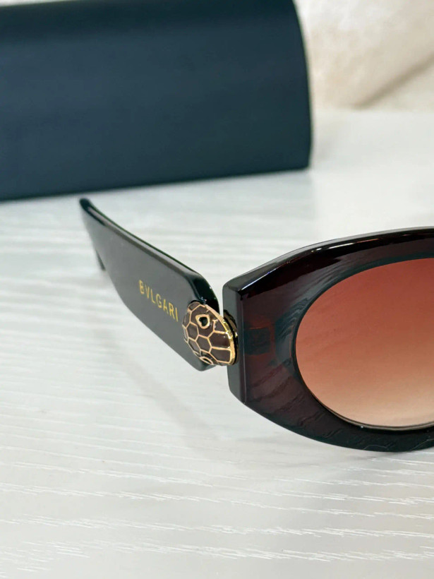 عینک وارداتی بولگاری سرپنتی BVLGARI Serpenti Oval Acetate فریم کائوچو (مشکی)