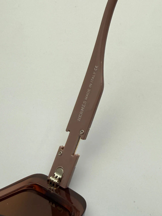 عینک وارداتی هرمس Hermès ( یراق فلزی طرح H )