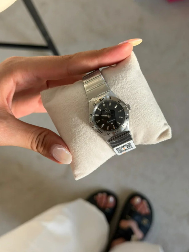 ساعت وارداتی (موتور ژاپن) امگا کانسلیشن Omega Constellation زنانه (مشکی)