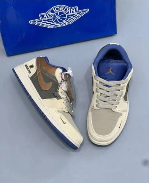 کفش کتانی وارداتی نایک Nike ایر جردن لو طرح تراویس اسکات (سبز تیره)