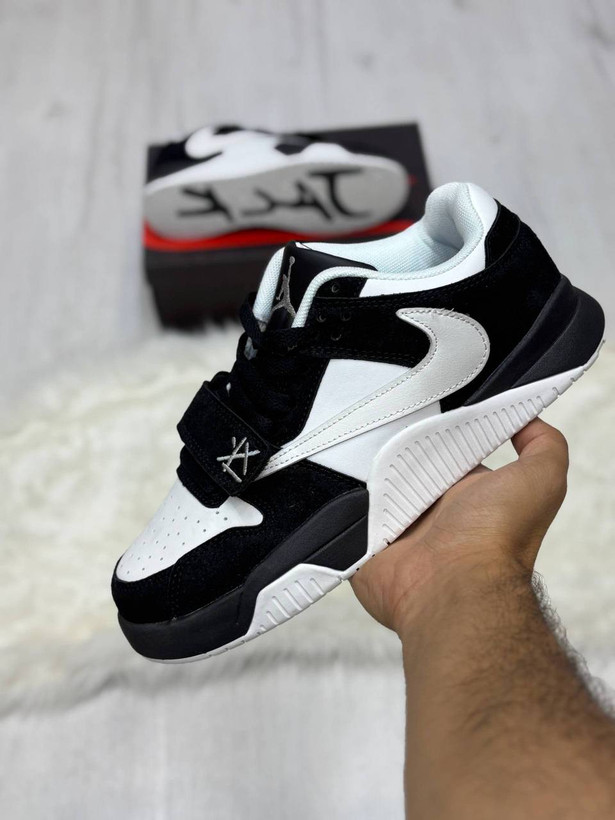 کفش کتانی وارداتی جردن جامپمن جک تراویس اسکات Jordan Jumpman Jack Travis (مشکی سفید)