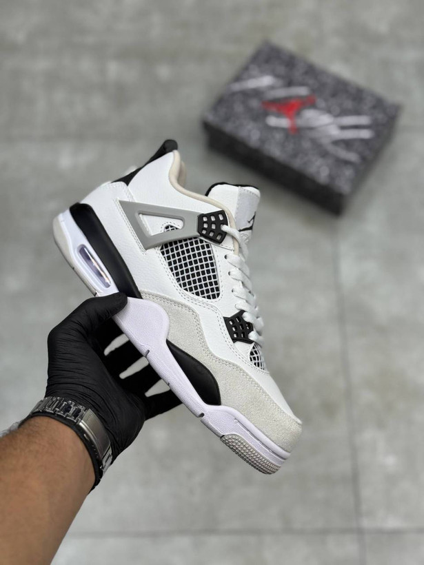 کفش کتونی وارداتی نایک ایر جردن 4 رترو Nike Air Jordan 4 Retro (سفید)