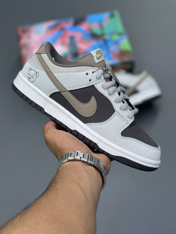 کفش وارداتی نایکی دانک لو ریترو اس ای مدل تدی بر Nike (خاکستری قهوهای)