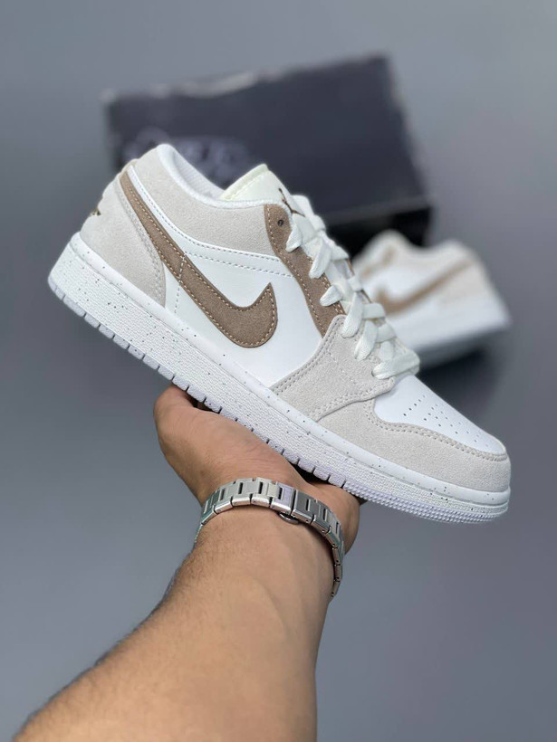 کفش وارداتی نایکی دانک لو Nike Dunk Low (سفید بژ موکا)