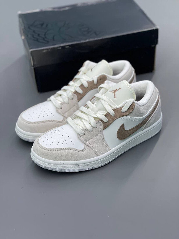 کفش وارداتی نایکی دانک لو Nike Dunk Low (سفید بژ موکا)