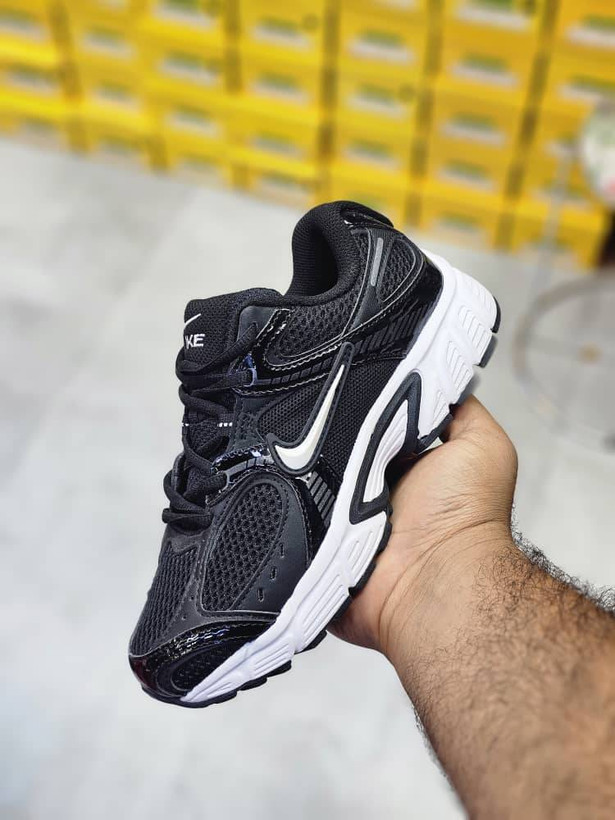 کفش وارداتی مخصوص پیادهروی و رانینگ نایکی Nike مدل P-6000 (مشکی و سفید کلاسیک)