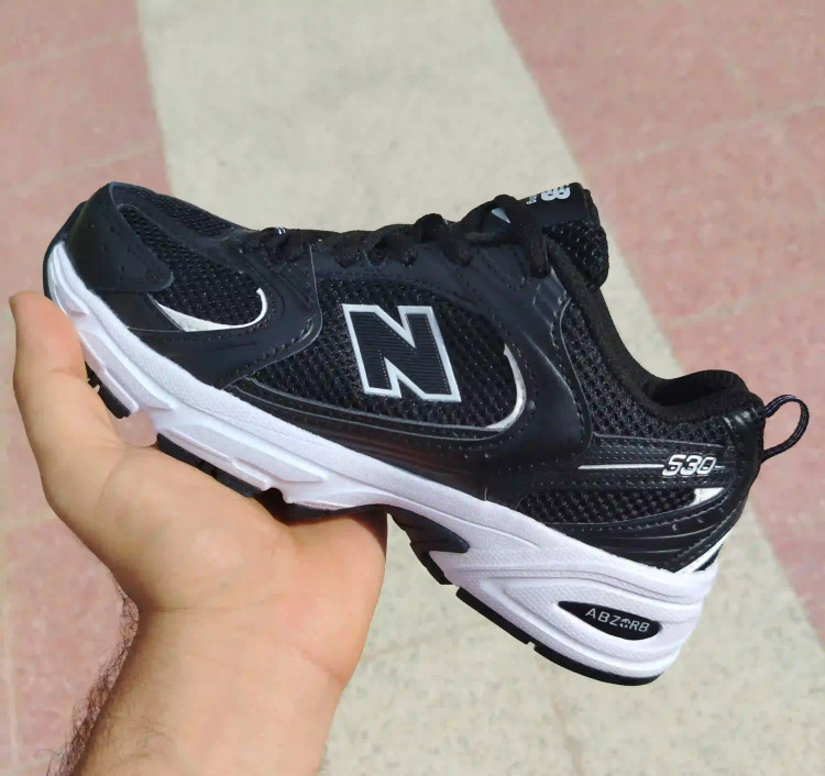 کفش وارداتی نیوبالانس 530 ( New Balance 530 ) مشکی سفید