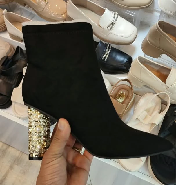 نیم بوت وارداتی زنانه بایل کوکو Baile Coco (کد10)