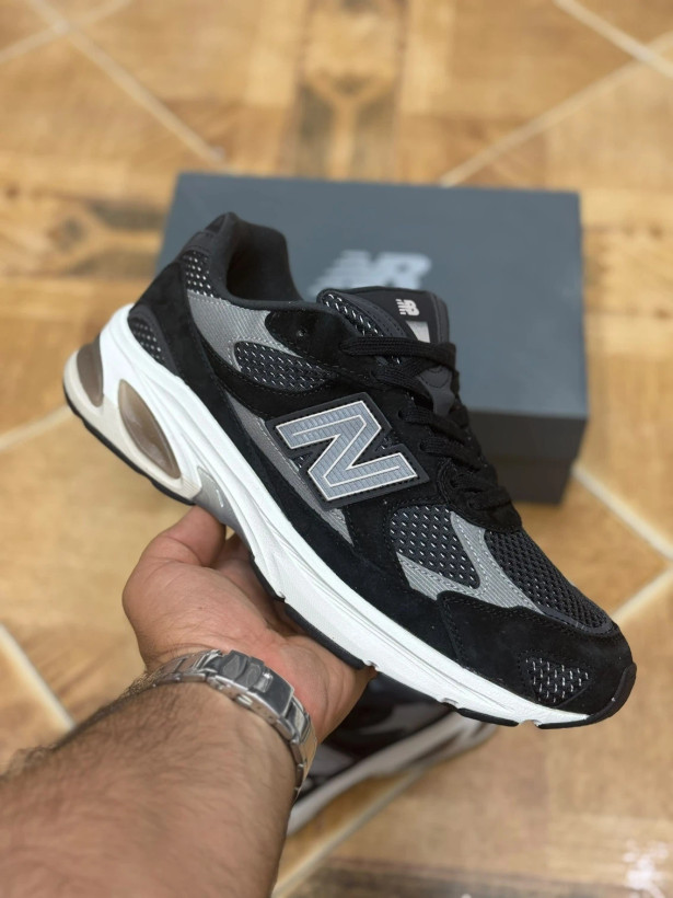 کفش کتانی وارداتی مردانه نیو بالانس New Balance1906R مناسب روزمره (مشکی سفید)